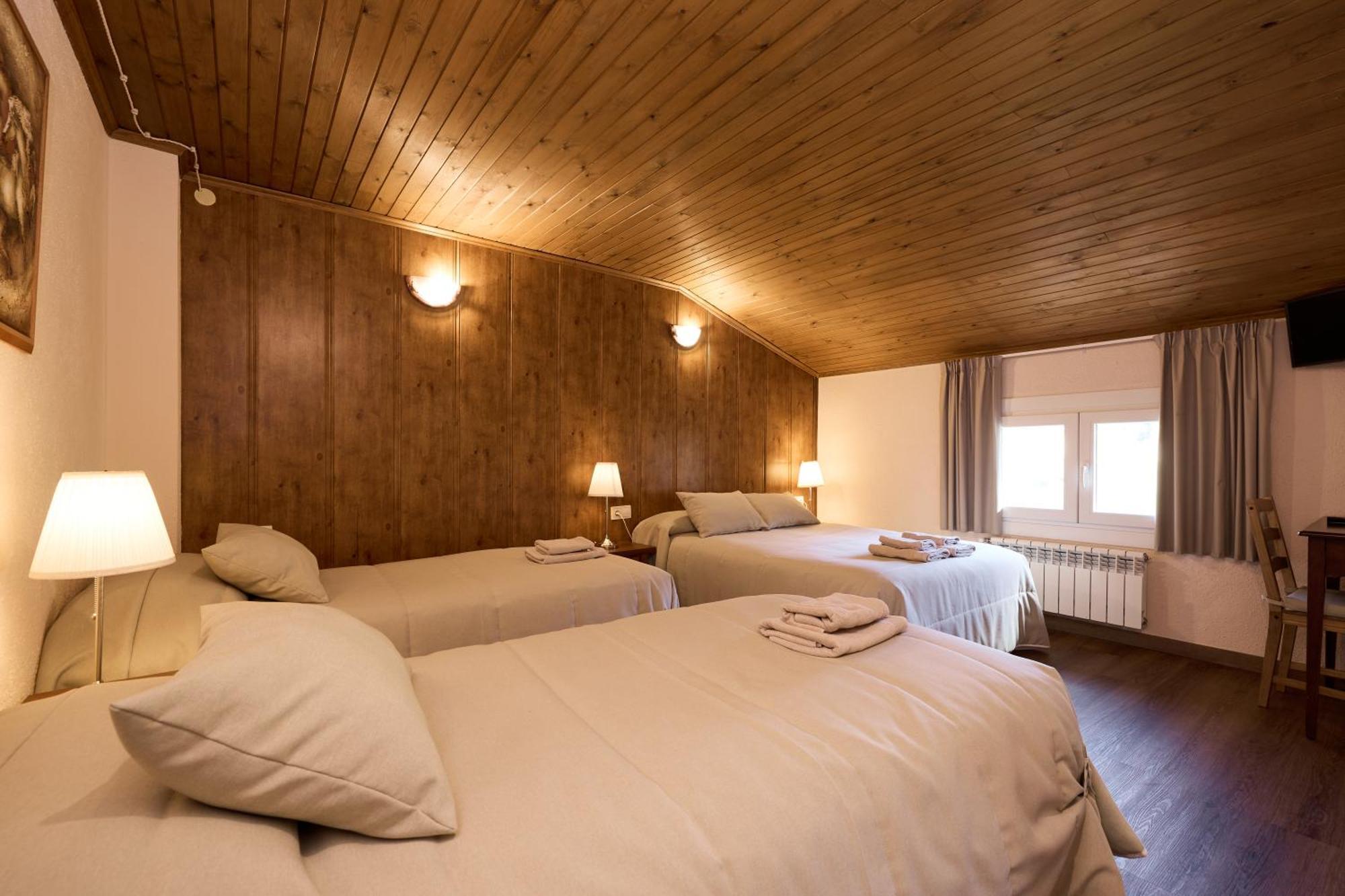 Hotel Peretol ソルデュ エクステリア 写真
