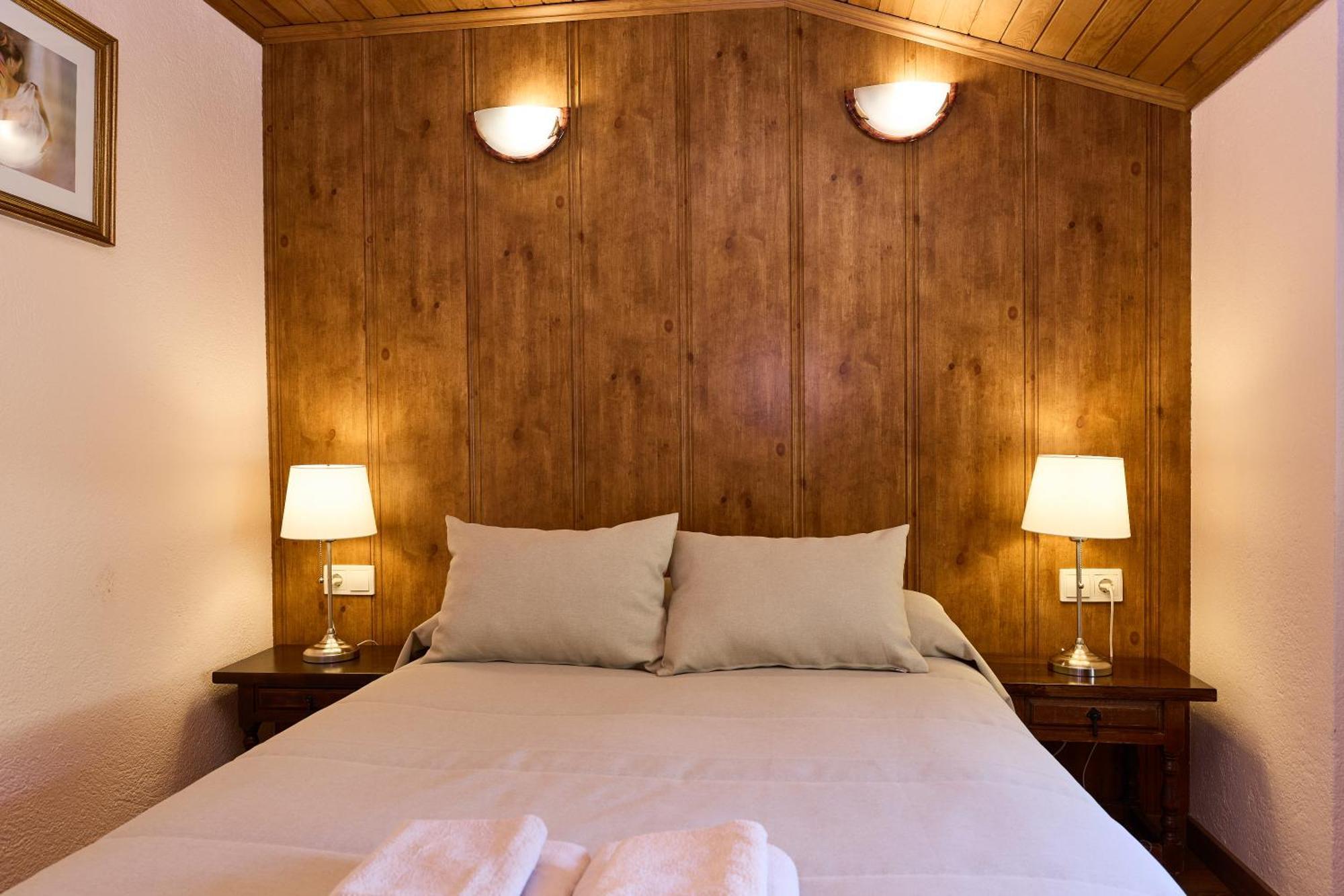 Hotel Peretol ソルデュ エクステリア 写真