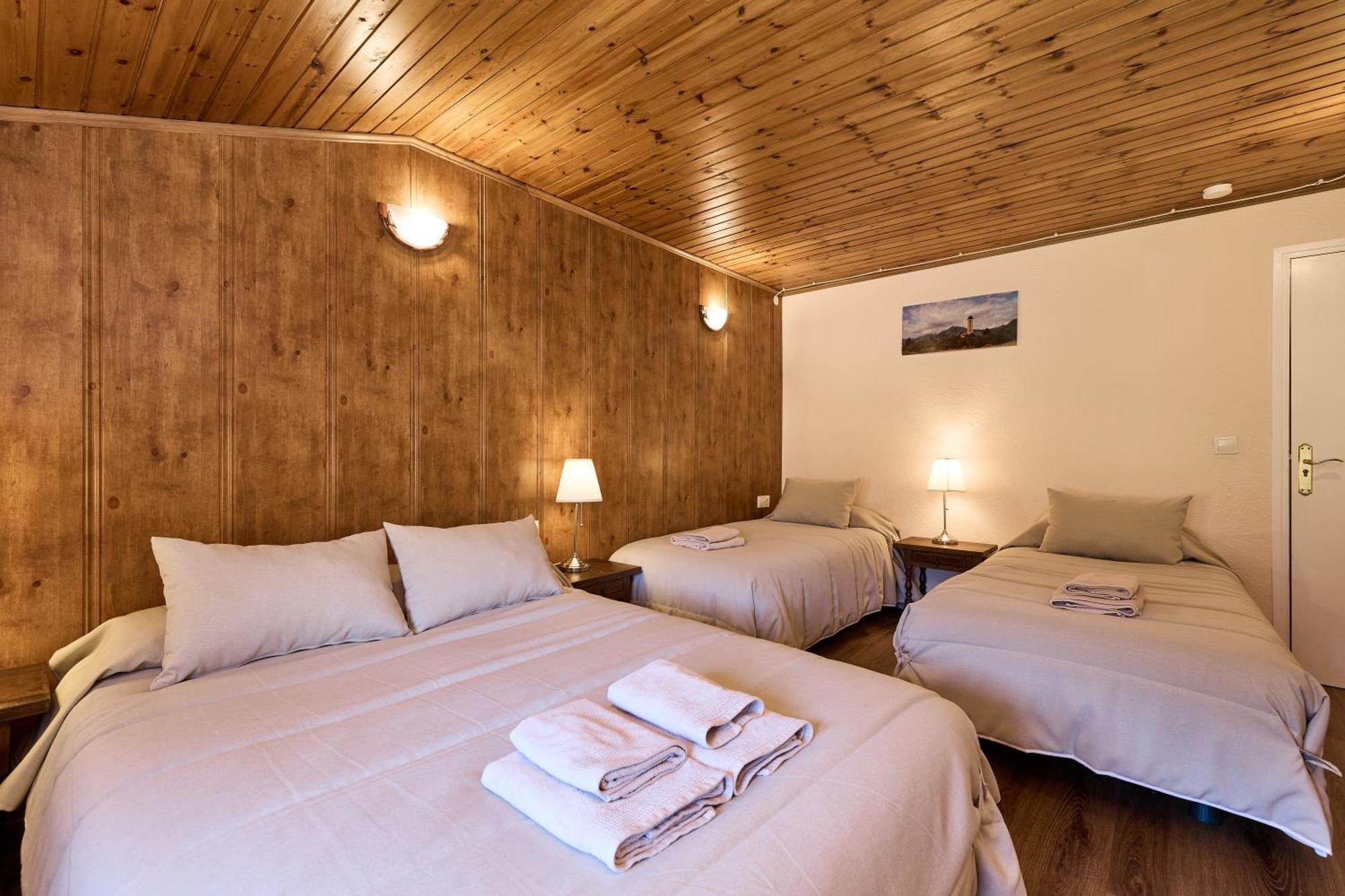 Hotel Peretol ソルデュ エクステリア 写真