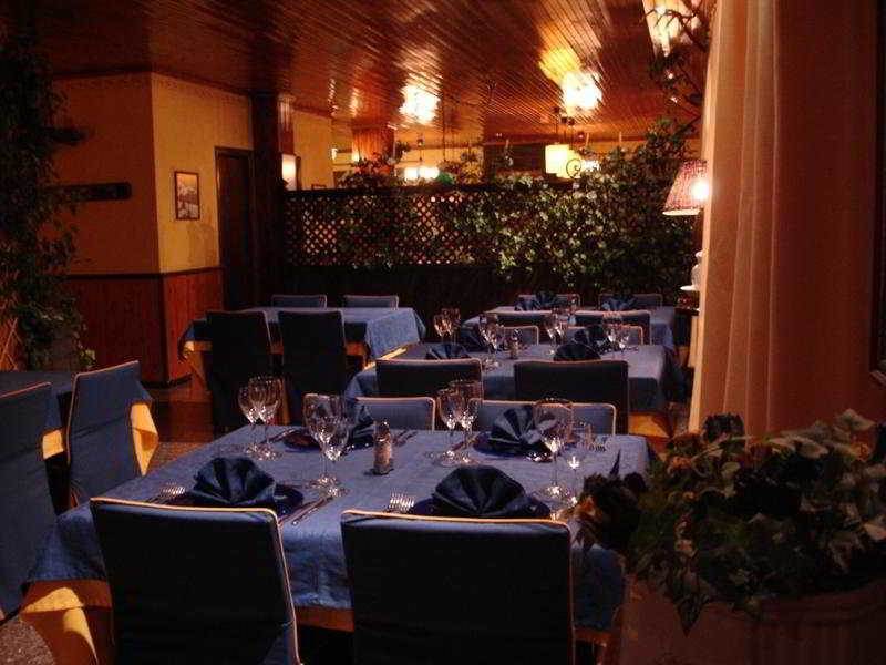 Hotel Peretol ソルデュ エクステリア 写真